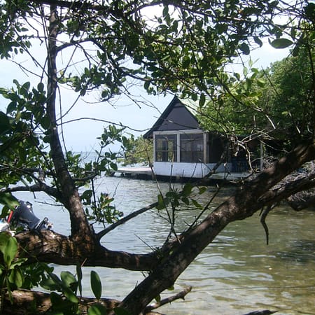A cove in Islabela Rosario, near Cartagena.